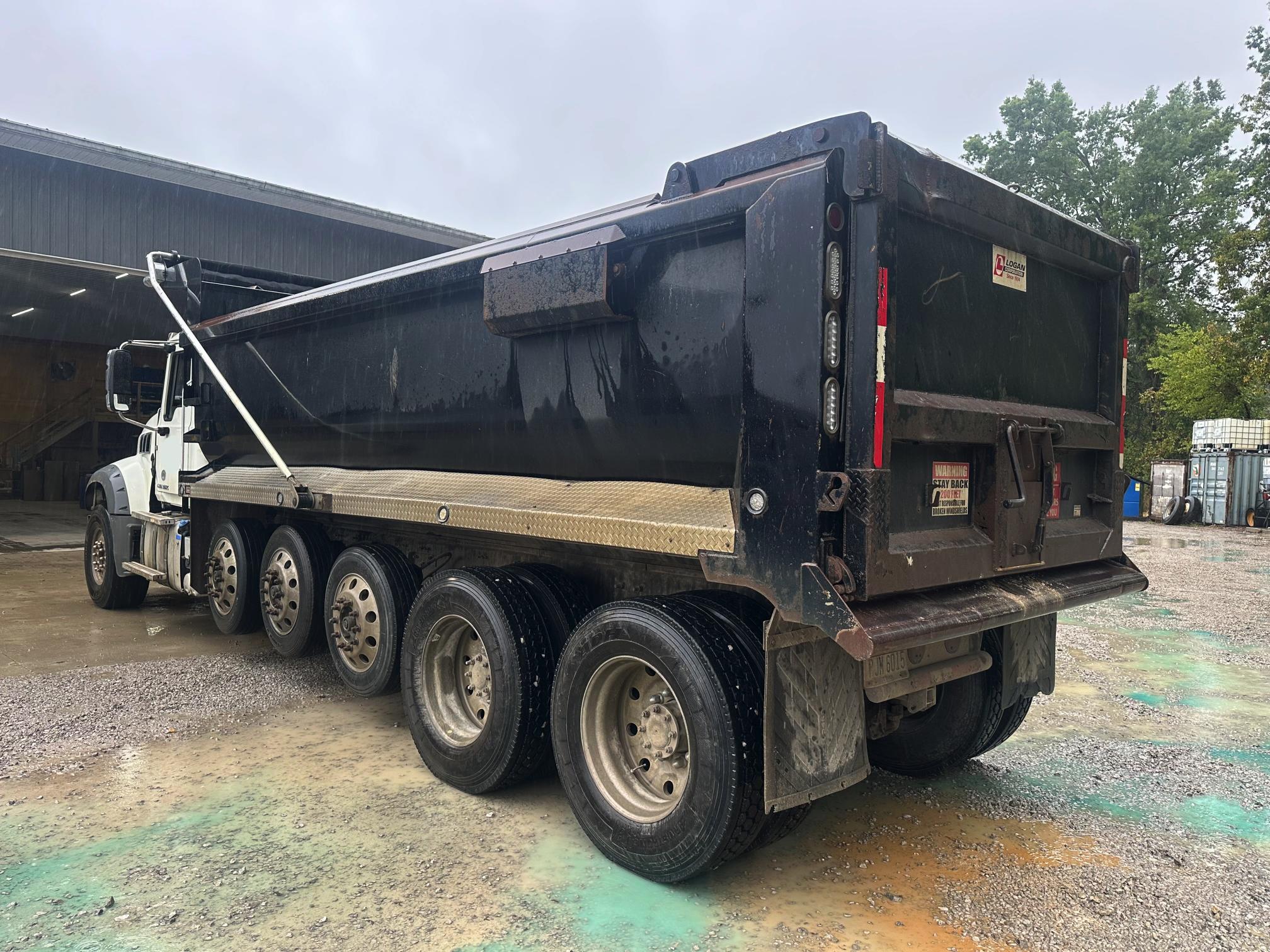 2018 MACK Granite GU713 - Image 5